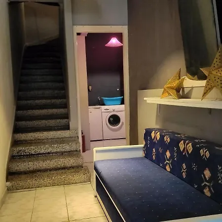 Diva - Free Parking - Explore Center By Foot - Close To Helexpo, & Hospital Apartament