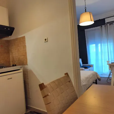 Diva - Free Parking - Explore Center By Foot - Close To Helexpo, & Hospital Thessalonique